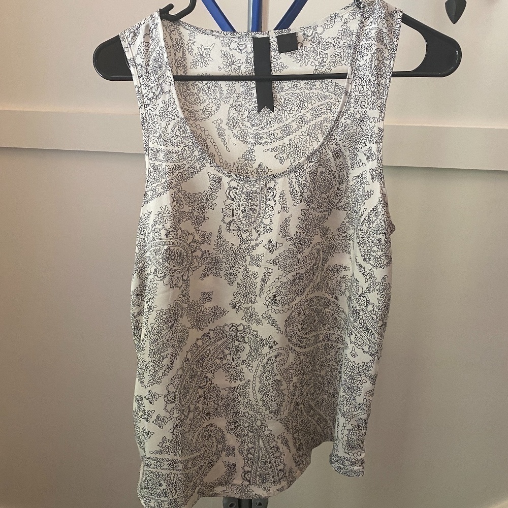 Petticoat Alley sleeveless top Size Small